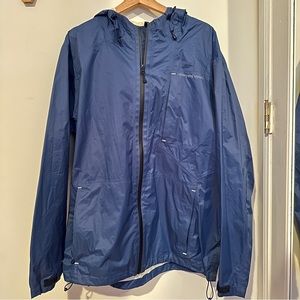 Vineyard Vines packable rain jacket